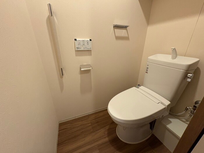 物件内観写真10　(トイレ)