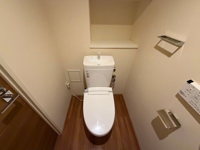 物件内観写真12　(トイレ)