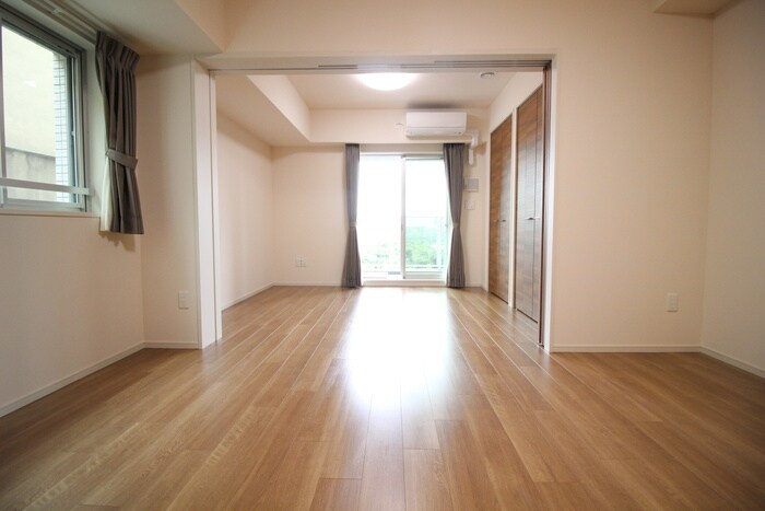 物件内観写真14　(居室)