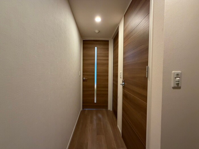 物件内観写真15　(廊下)