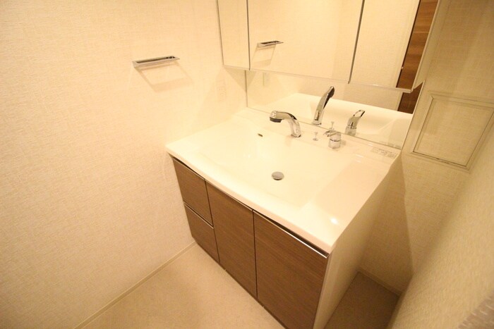 物件内観写真18　(洗面)