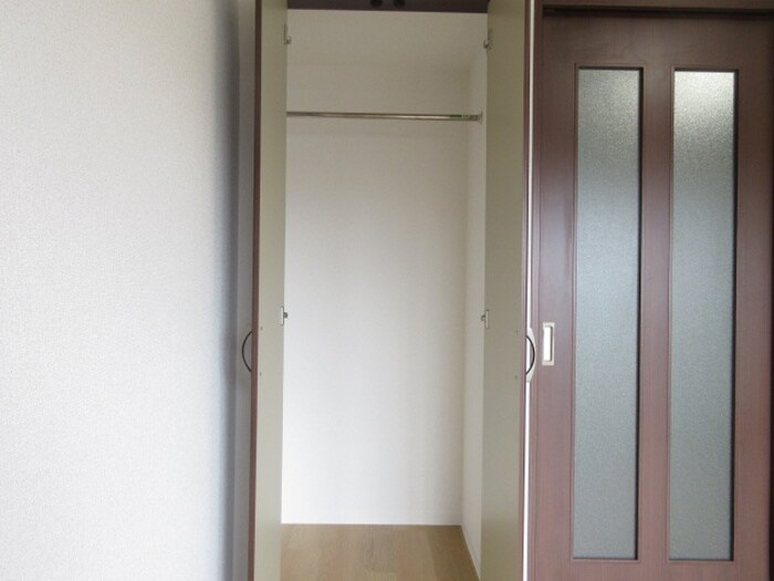 物件内観写真9　(収納)