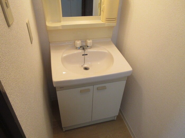 物件内観写真12　(洗面)