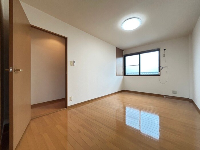 物件内観写真17　(居室)