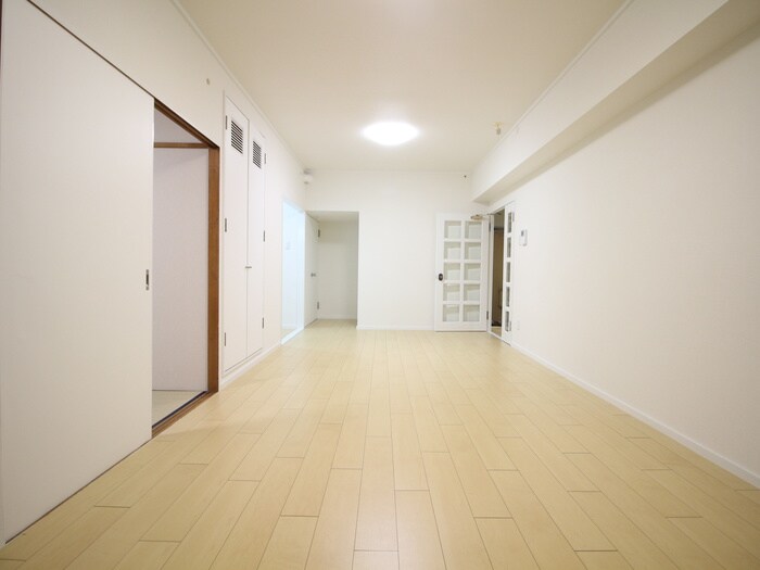 物件内観写真8　(内観写真)