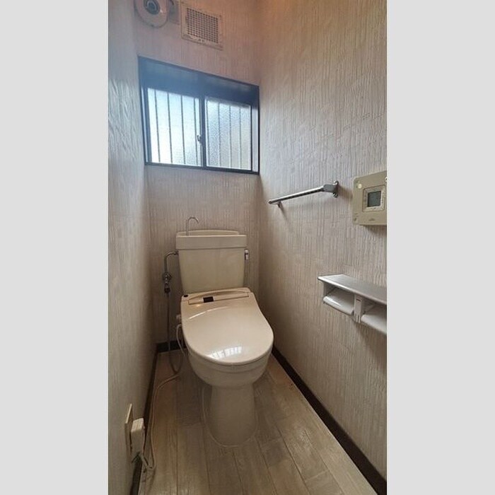 物件内観写真10　(トイレ)