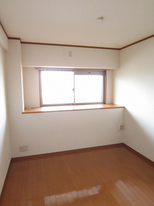 物件内観写真12　(居室)