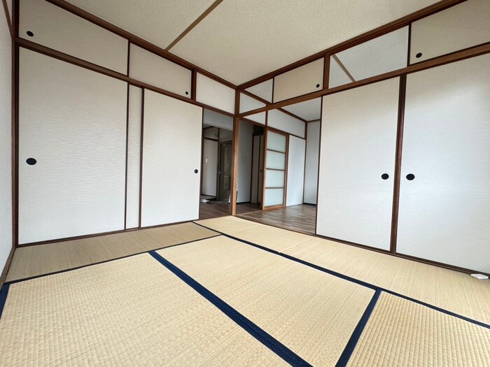 物件内観写真18　(居室)