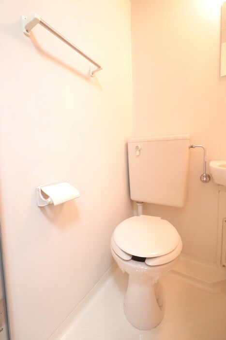 物件内観写真11　(トイレ)