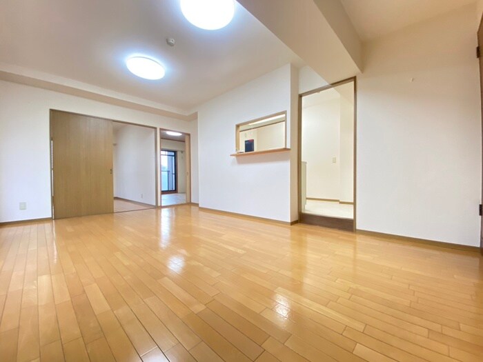 物件内観写真9　(居室)