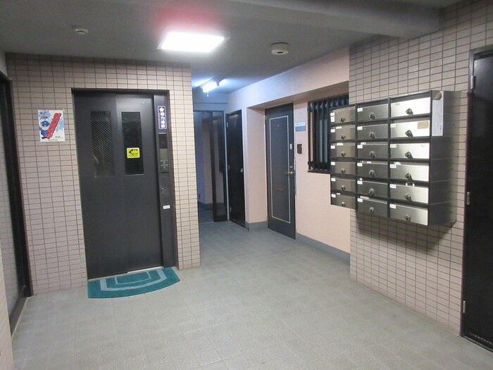 物件外観写真3　(建物設備)