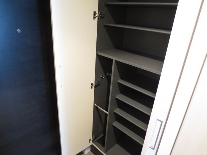 物件内観写真17　(靴箱)