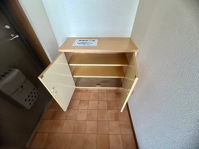 物件内観写真19　(靴箱)