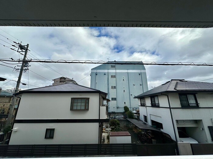 物件内観写真22　(室内からの展望)