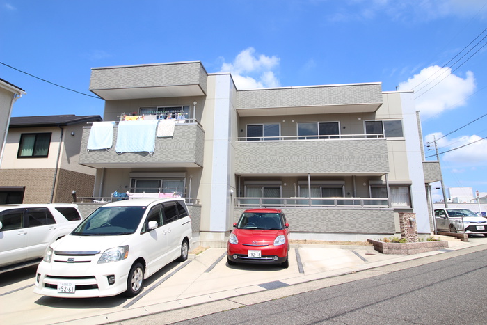 レザンヴェ－ル砂田Ⅱ