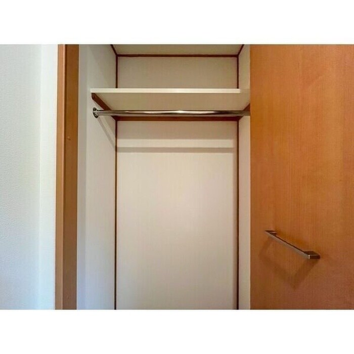 物件内観写真13　(収納)