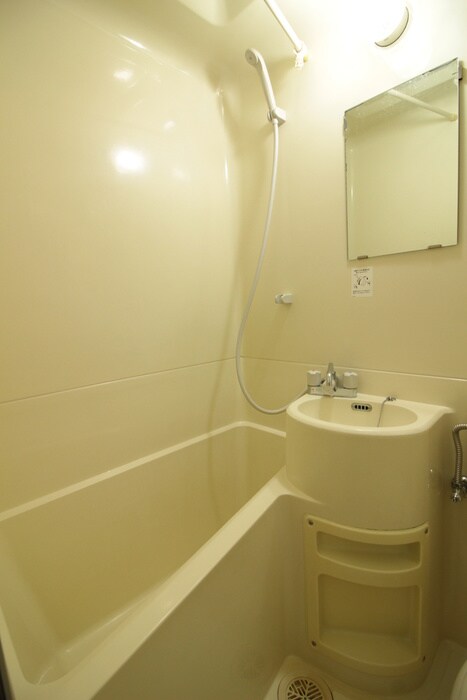 物件内観写真12　(バス／シャワールーム等)