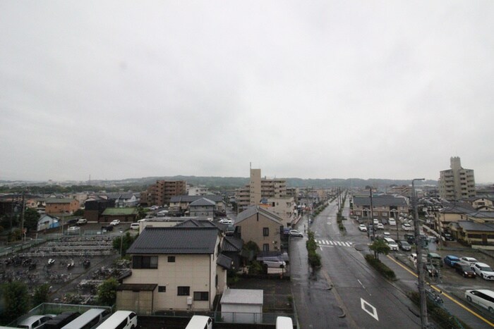 物件内観写真18　(室内からの展望)