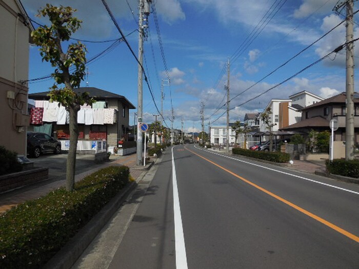 物件外観写真6　(周辺環境)