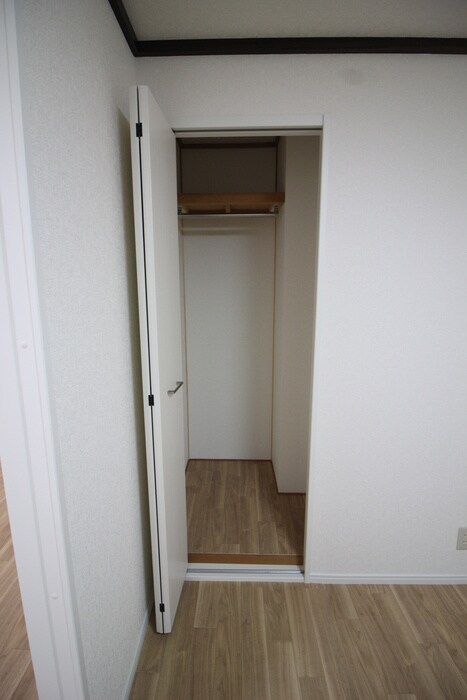 物件内観写真10　(収納)