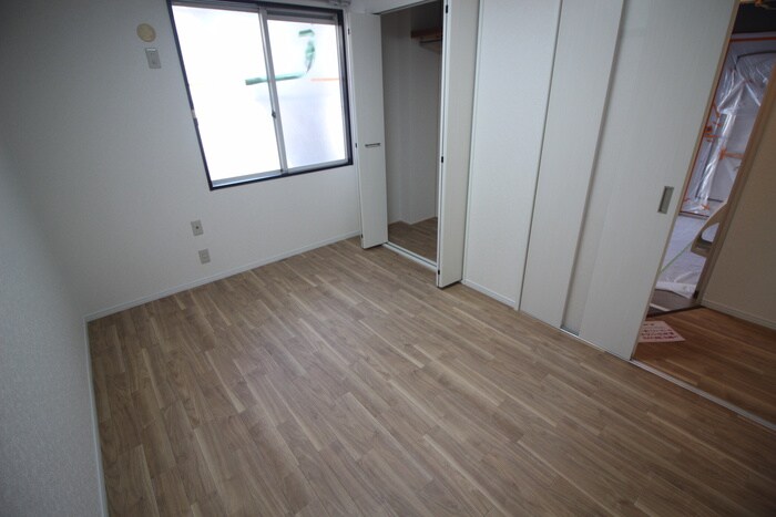 物件内観写真11　(居室)