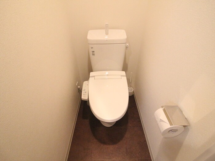 物件内観写真12　(トイレ)