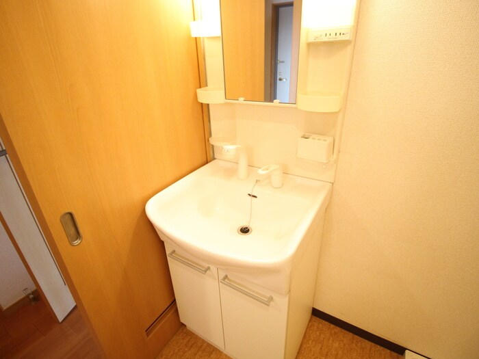 物件内観写真10　(洗面)