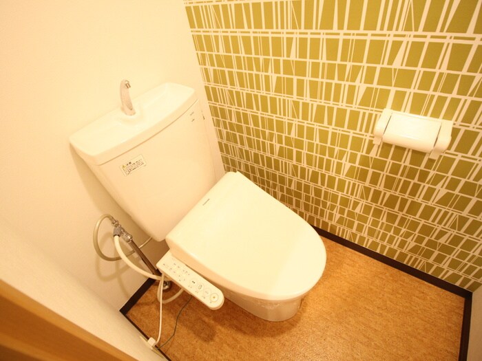 物件内観写真11　(トイレ)