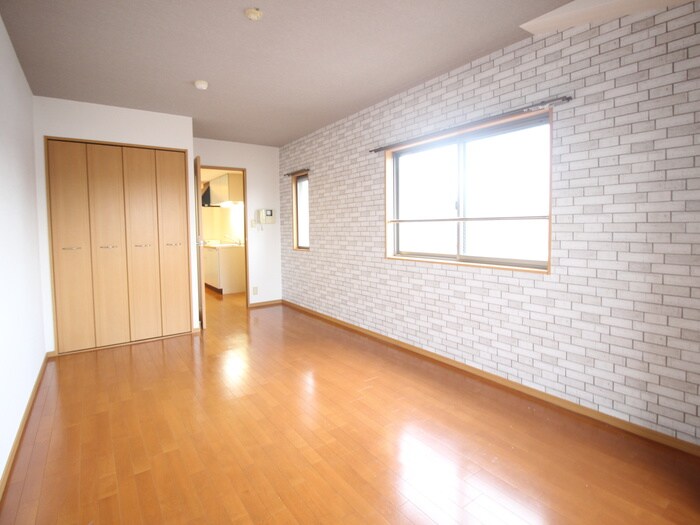 物件内観写真11　(居室)