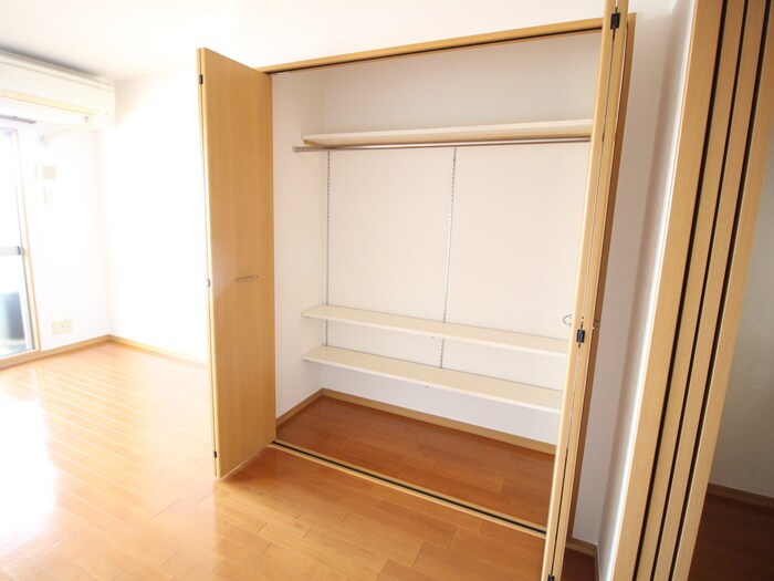 物件内観写真14　(収納)