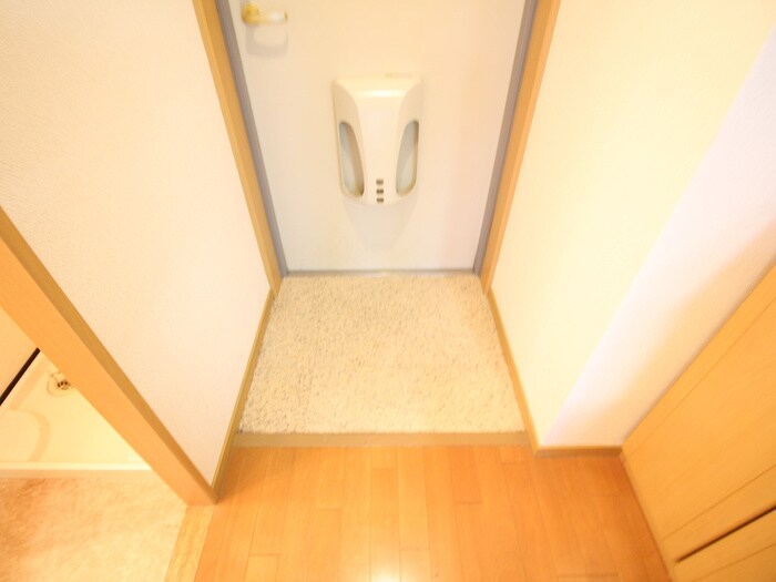 物件内観写真22　(玄関)