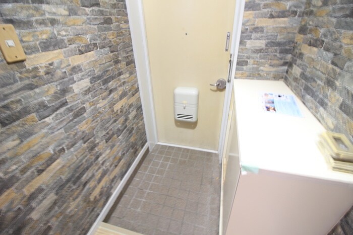 物件内観写真20　(玄関)