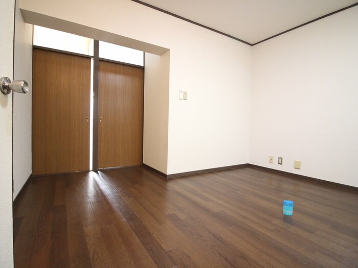 物件内観写真8　(内観写真)