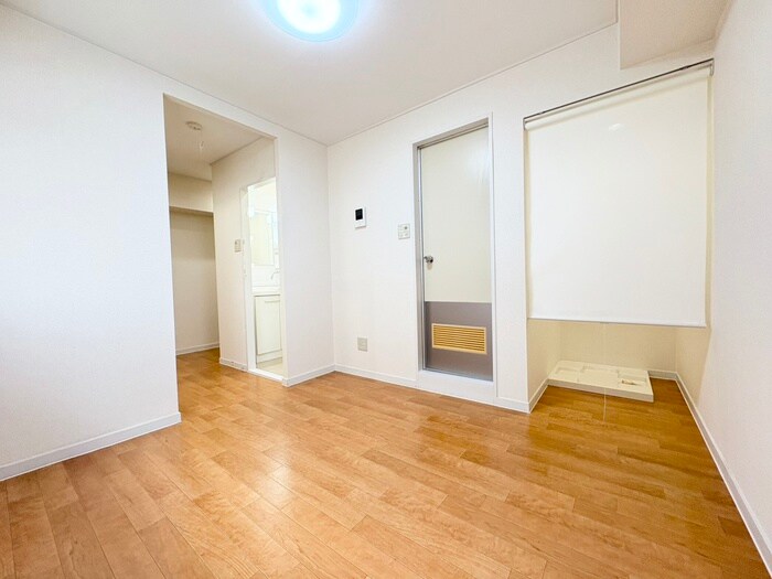 物件内観写真7　(居室)