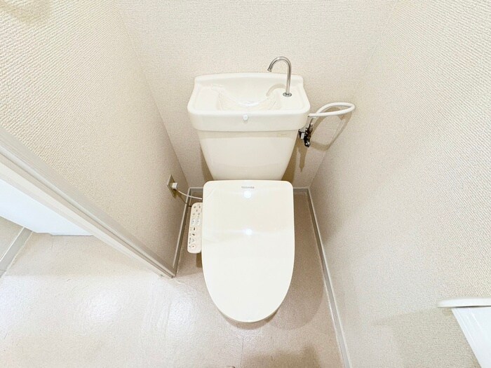 物件内観写真11　(トイレ)