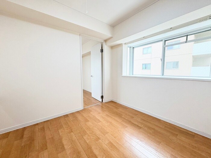 物件内観写真21　(居室)