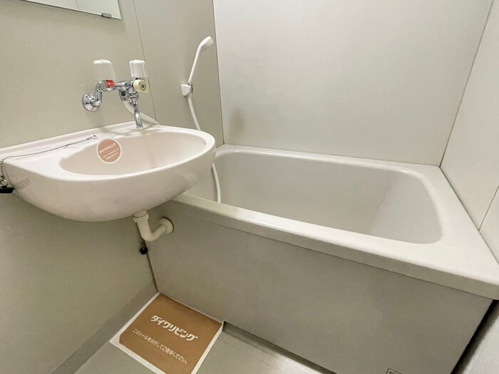 物件内観写真13　(バス／シャワールーム等)