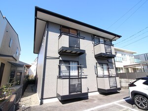 サープラスヴェルデ外観写真