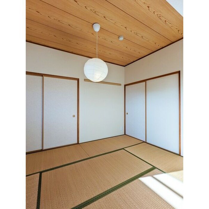 物件内観写真10　(居室)