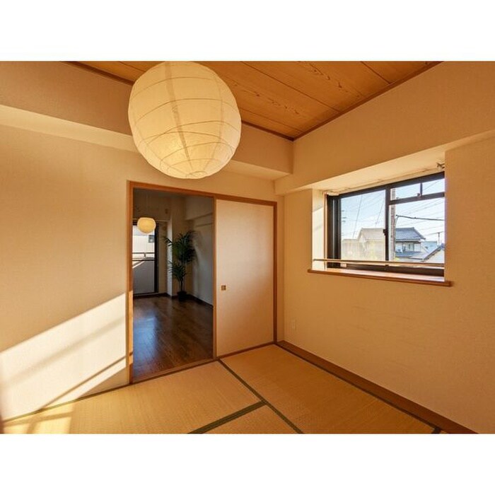 物件内観写真11　(居室)