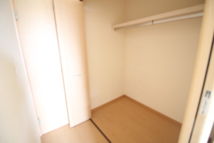 物件内観写真10　(収納)