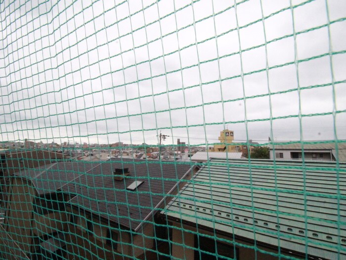 物件内観写真21　(室内からの展望)