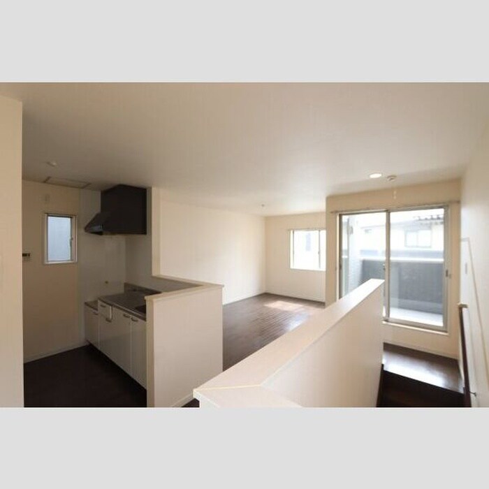 物件内観写真5　(居室)