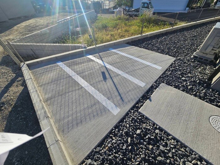 物件外観写真6　(駐輪場)