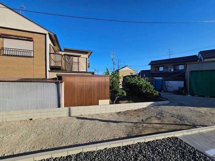 物件内観写真20　(室内からの展望)