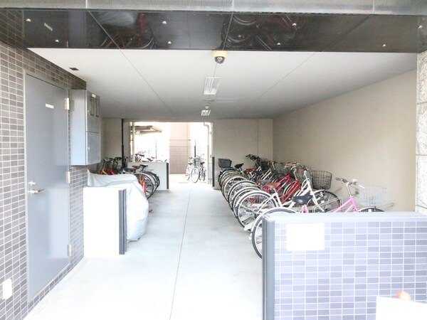 駐輪場
