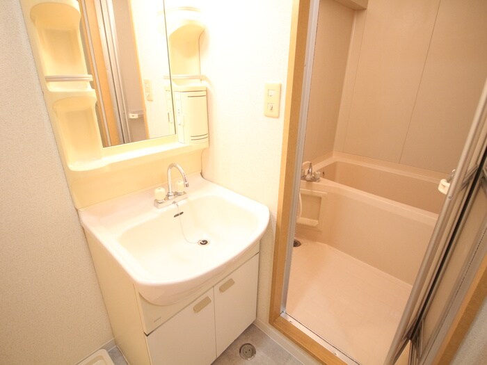 物件内観写真12　(洗面)