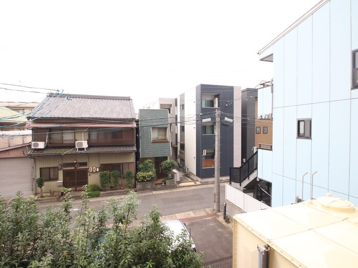 物件内観写真17　(室内からの展望)