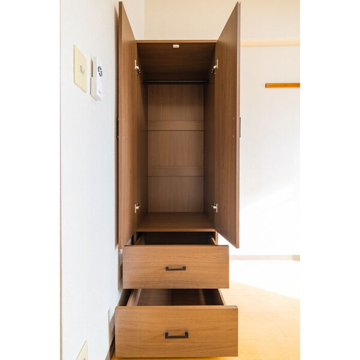 物件内観写真13　(収納)