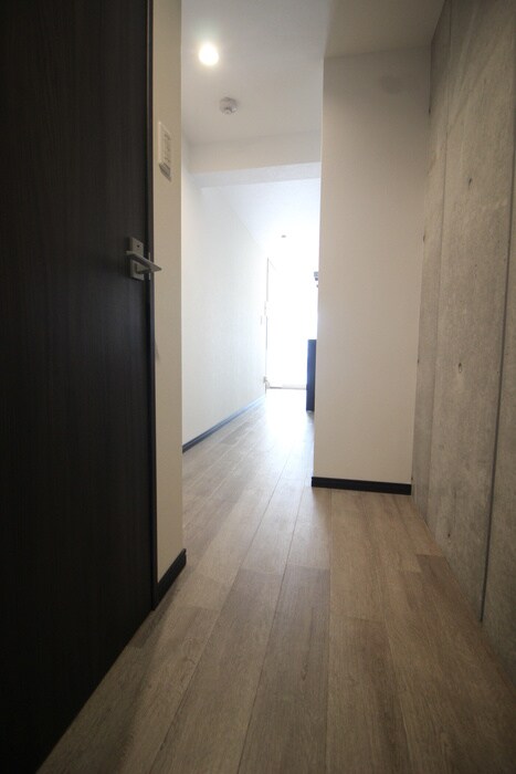 物件内観写真20　(廊下)